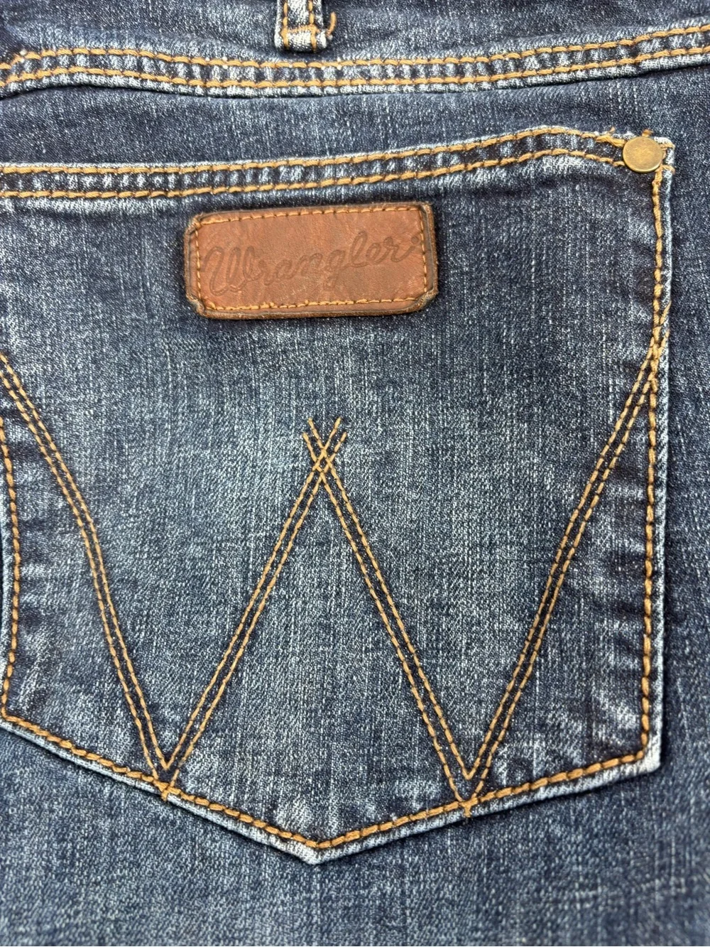 Wrangler retro slim straight Jeans Men 38x34 Blue Denim Stretch WLT88BZ Whiskere